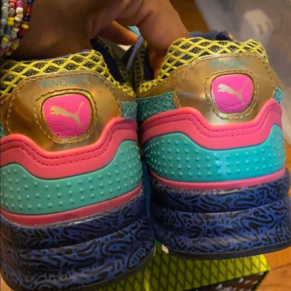 Solange x Trinomic XT2 PLUS Triangles - Picture 5 of 7